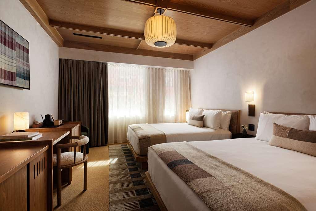 Mollie Aspen Hotel Room photo