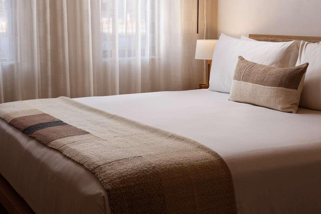 Mollie Aspen Hotel Room photo