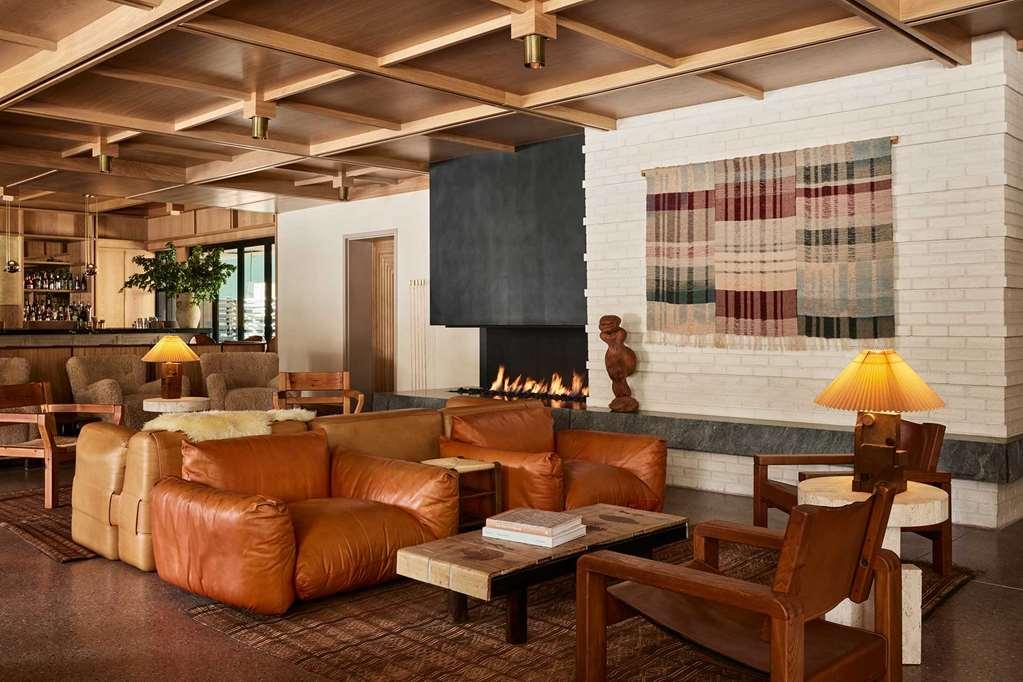 Mollie Aspen Hotel Interior photo
