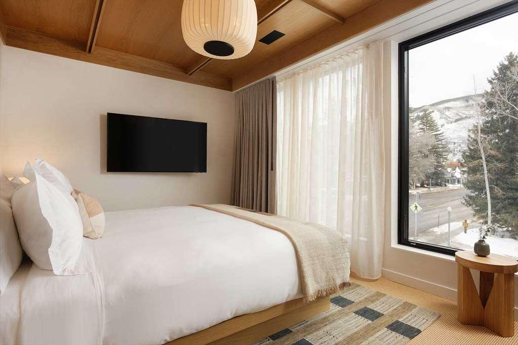 Mollie Aspen Hotel Room photo